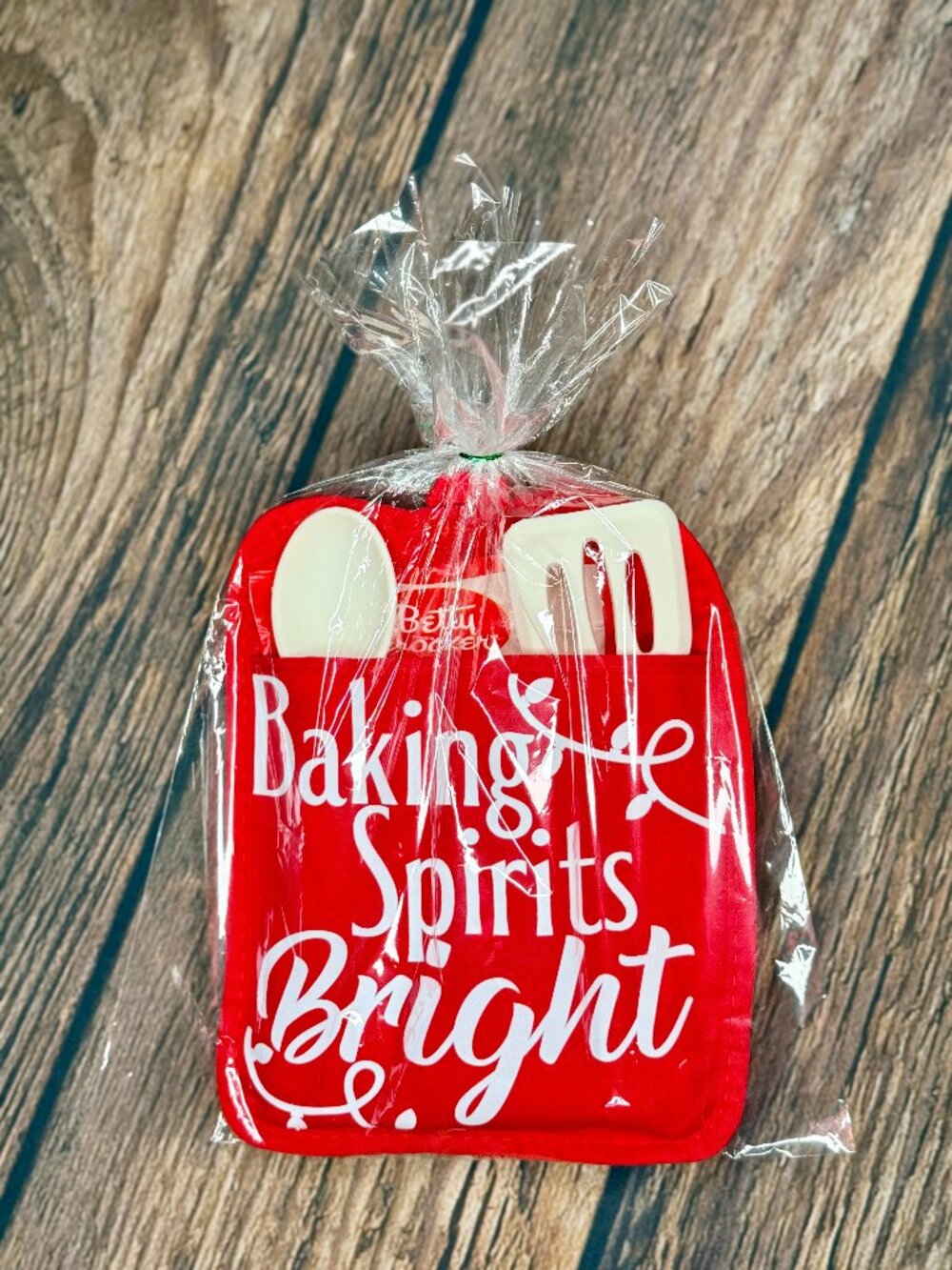 Betty Crocker Red 'Baking Spirits Bright' Holiday Oven Mitt